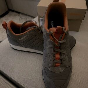 NEW MERRELL men’s size 11 burnt rock travel suede dusty olive